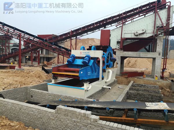 細(xì)沙回收*體機(jī)現(xiàn)場(chǎng)